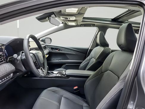 New 2026 Toyota Camry XLE image 9