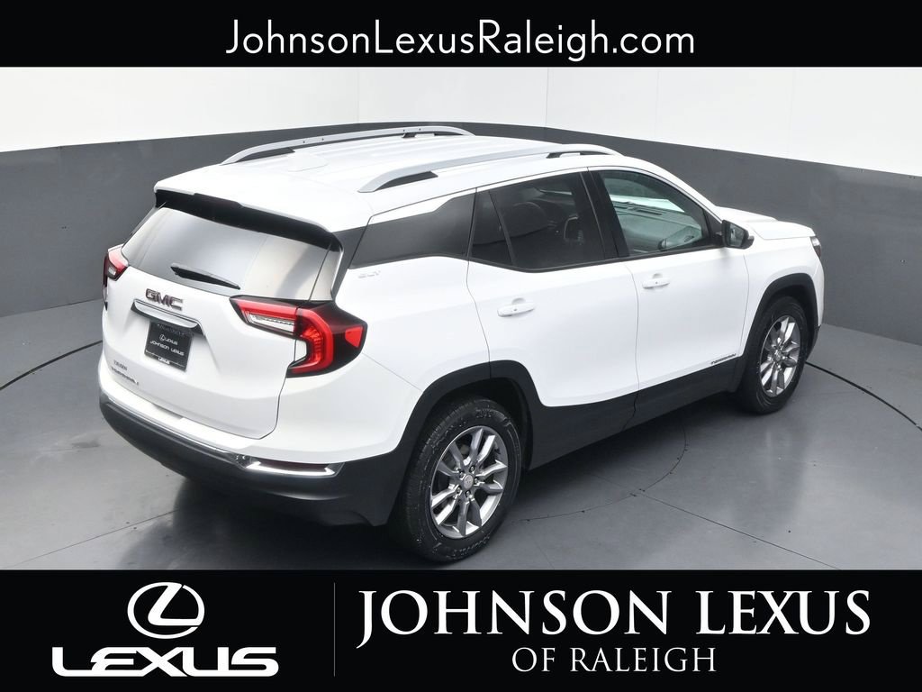 Used 2022 GMC Terrain SLT w/ Infotainment Package II FWD image 28