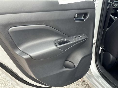 Certified 2025 Nissan Versa SV w/ Trunk Package FWD image 12