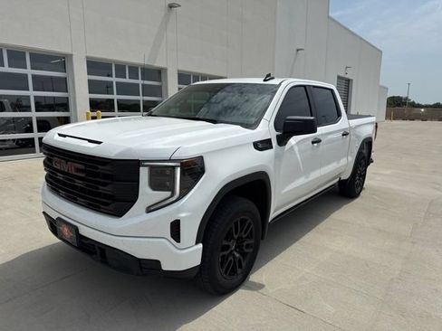 Used 2025 GMC Sierra 1500 Pro w/ Graphite Edition AWD/4WD image 7