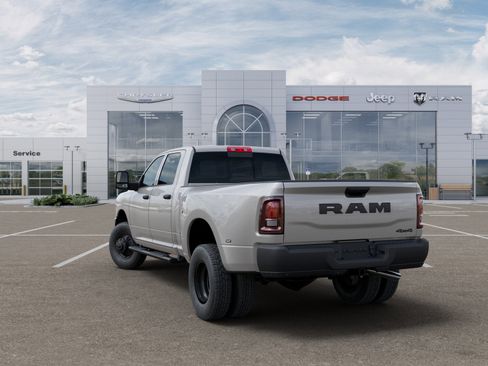 New 2026 RAM 3500 Tradesman image 29