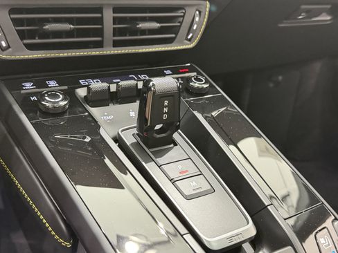 Certified 2026 Porsche 911 Carrera GTS RWD image 41