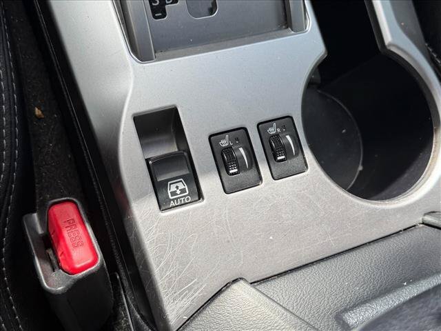 Used 2018 Toyota 4Runner SR5 Premium AWD/4WD image 23