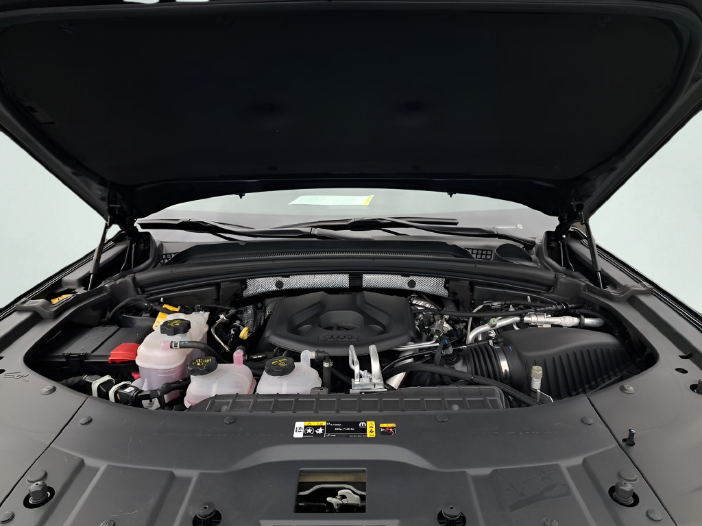 New 2023 Jeep Grand Cherokee 4WD 4xe image 26