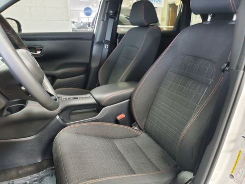 Used 2024 Honda HR-V Sport image 21
