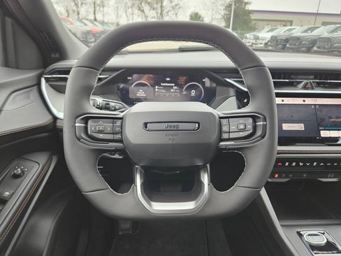 New 2026 Jeep Cherokee Limited image 18