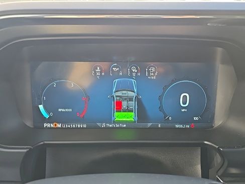 Used 2024 Ford F350 Lariat w/ Camper Package image 17