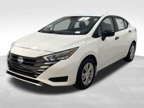 New 2025 Nissan Versa S w/ Trunk Package image 5