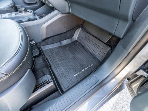 New 2025 Ford Maverick Lobo image 68