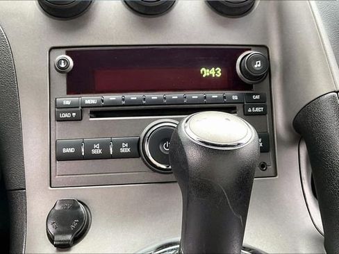 Used 2007 Pontiac Solstice Convertible w/ Premium Package image 6