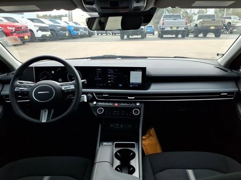 Used 2024 Hyundai Sonata SEL w/ Convenience Package image 13