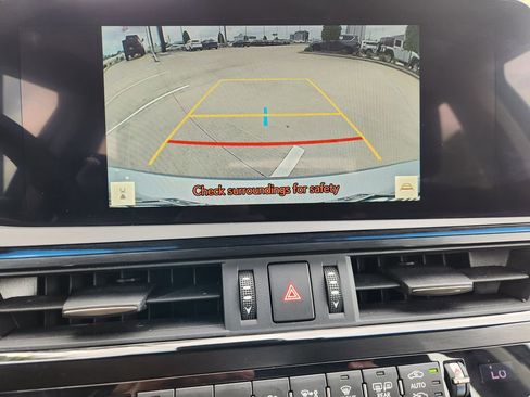 Used 2023 Lexus ES 350 w/ Premium Package image 17