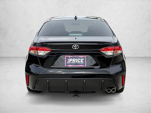 Used 2023 Toyota Corolla SE FWD image 4