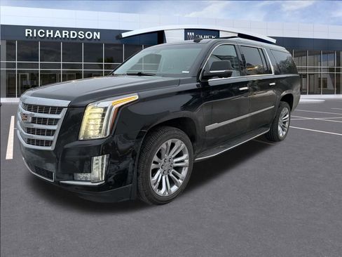 Used 2018 Cadillac Escalade ESV Premium Luxury w/ LPO, Radiant Package image 9