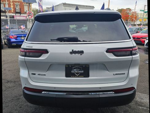 Used 2021 Jeep Grand Cherokee L Laredo w/ Luxury Tech Group I image 29