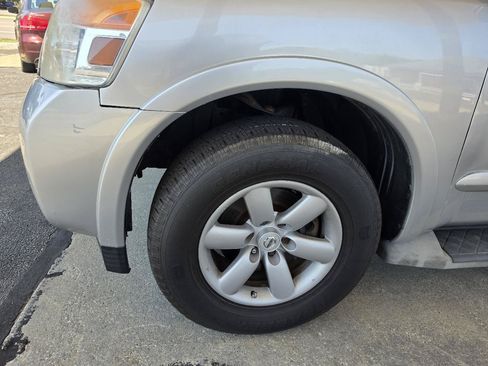 Used 2012 Nissan Armada SV AWD/4WD image 30
