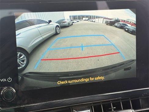 Used 2025 Toyota Corolla LE image 17