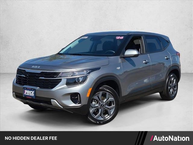 Used 2026 Kia Seltos LX AWD/4WD image 1