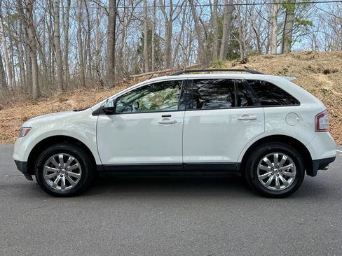 Used 2010 Ford Edge SEL image 10