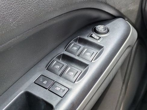 Used 2015 Chevrolet Colorado LT w/ LT Convenience Package RWD image 23