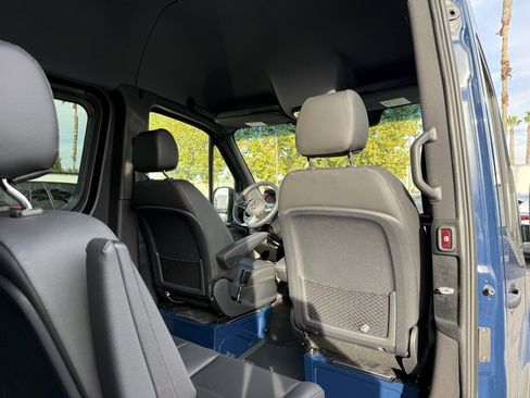 New 2025 Mercedes-Benz Sprinter 2500 image 21