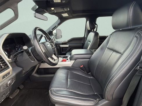 Used 2022 Ford F250 Lariat w/ Tremor Off-Road Package image 19