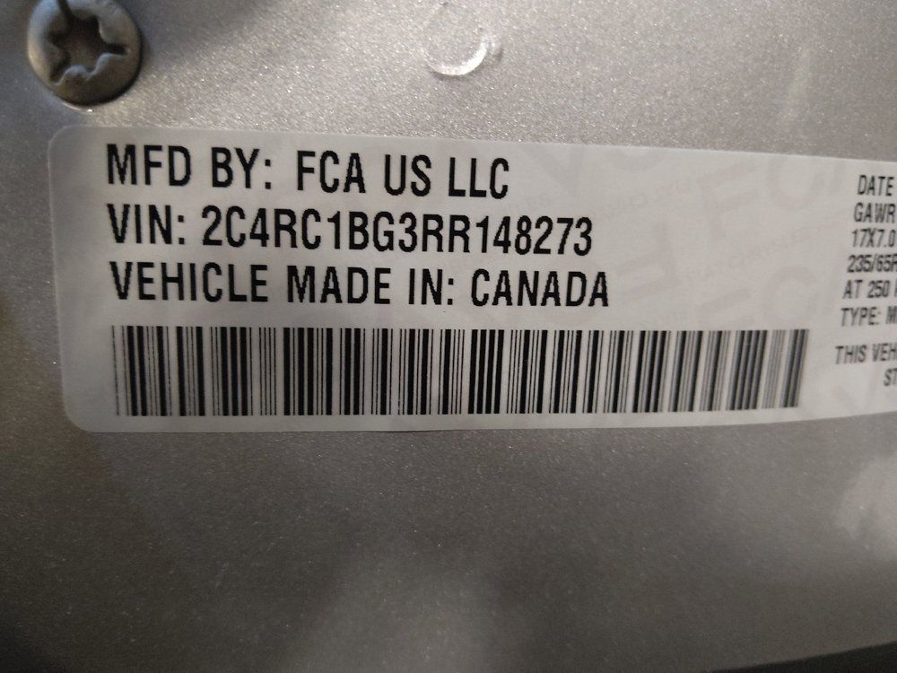 Used 2024 Chrysler Pacifica Touring-L FWD image 33