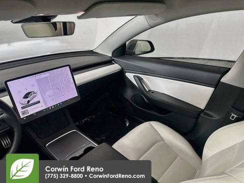 Used 2021 Tesla Model 3 Performance AWD/4WD image 23