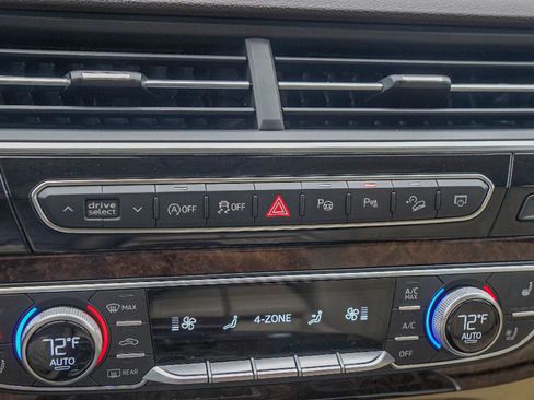 Used 2019 Audi Q7 3.0T Premium Plus w/ Premium Plus Package image 17