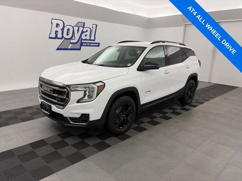 Certified 2023 GMC Terrain AT4 AWD/4WD image 1