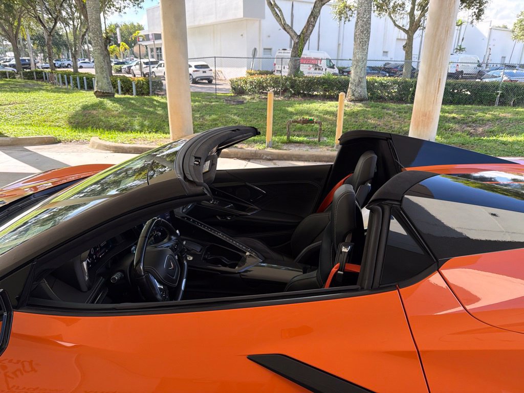 Used 2023 Chevrolet Corvette Z06 w/ Z07 Performance Package RWD image 13