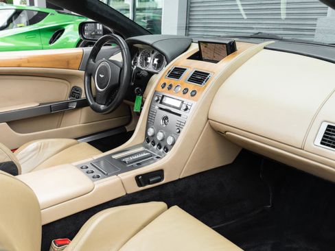 Used 2006 Aston Martin DB9 Volante image 34