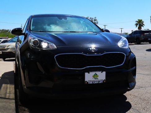 Used 2022 Kia Sportage LX FWD image 18