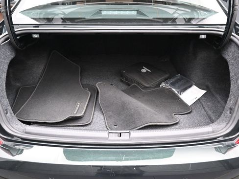 Used 2022 Volkswagen Passat 2.0T image 30