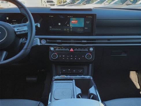 Certified 2025 Hyundai Tucson SEL image 17