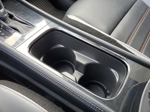Certified 2023 Nissan Kicks SR w/ SR Premium Package FWD image 36