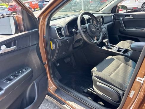 Used 2019 Kia Sportage LX AWD/4WD image 13