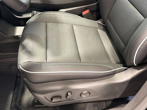 New 2026 Buick Enclave Sport Touring w/ Power Package FWD image 19