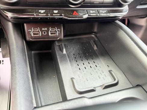 Used 2025 Dodge Durango R/T AWD/4WD image 35