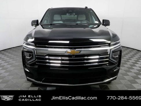 Used 2025 Chevrolet Tahoe LT RWD image 36