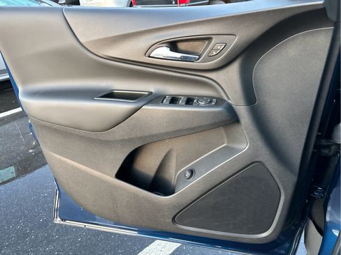 Certified 2022 Chevrolet Equinox LT image 23