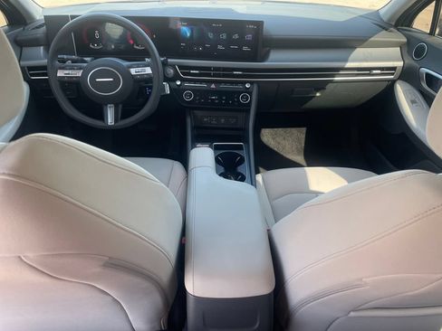 Used 2024 Hyundai Sonata SEL FWD image 9