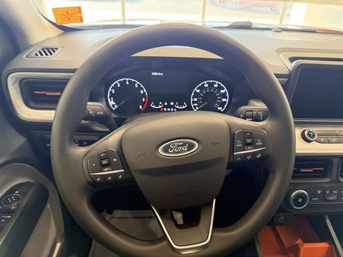 Used 2022 Ford Maverick XLT image 17