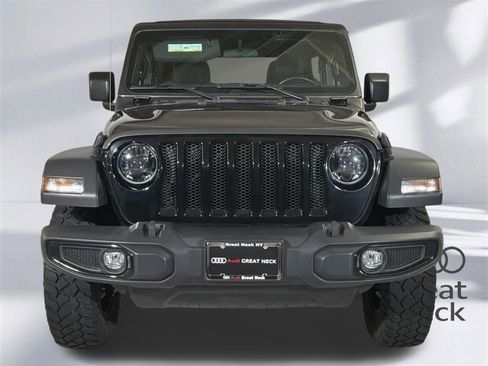 Used 2023 Jeep Wrangler Unlimited Sport AWD/4WD image 25
