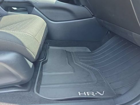 Used 2024 Honda HR-V LX image 29