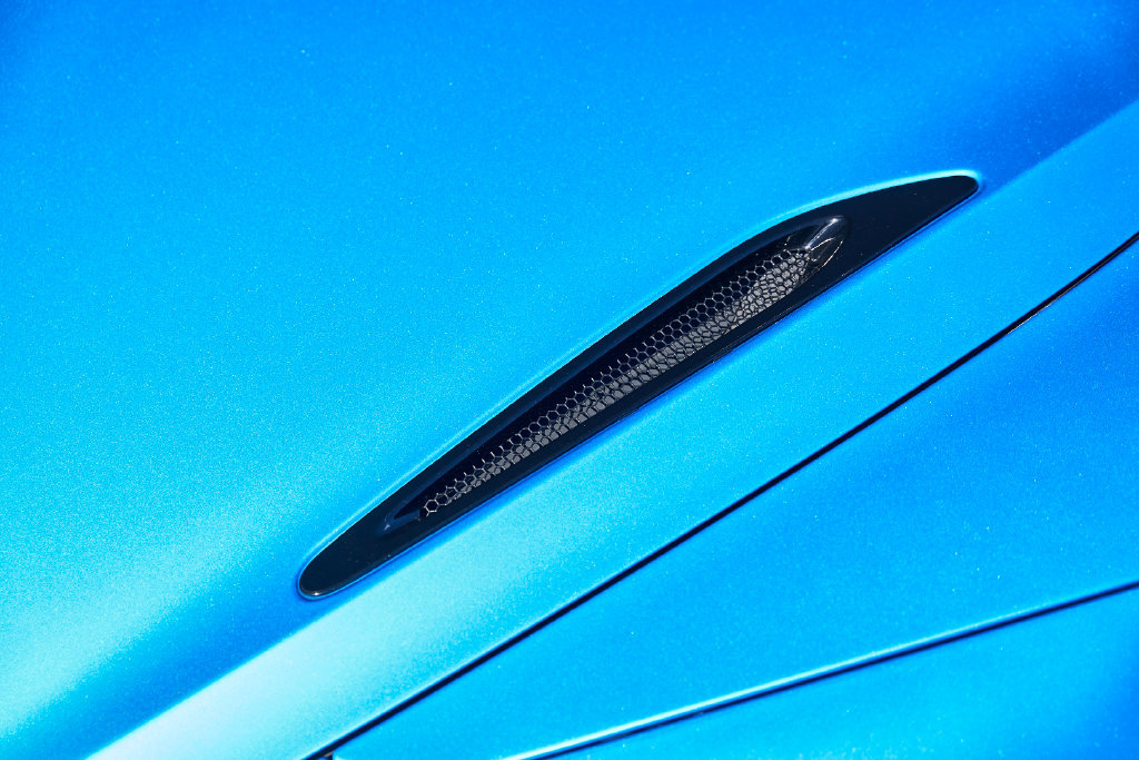 Used 2021 McLaren 765LT RWD image 8