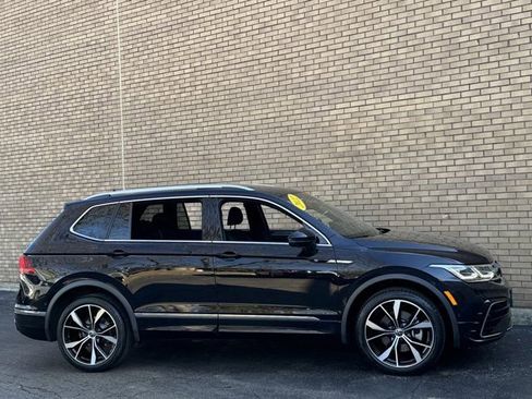 Used 2022 Volkswagen Tiguan SEL R-Line image 8