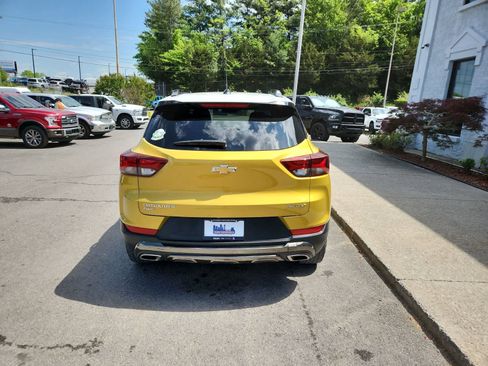 Used 2023 Chevrolet TrailBlazer ACTIV w/ Sun and Liftgate Package image 4