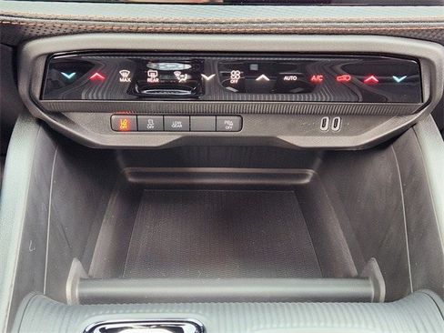 New 2026 Jeep Cherokee Limited image 15