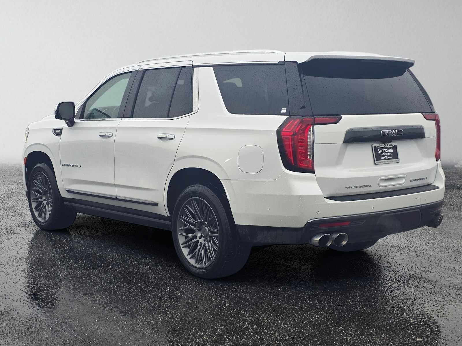 Certified 2023 GMC Yukon Denali Ultimate AWD/4WD image 5